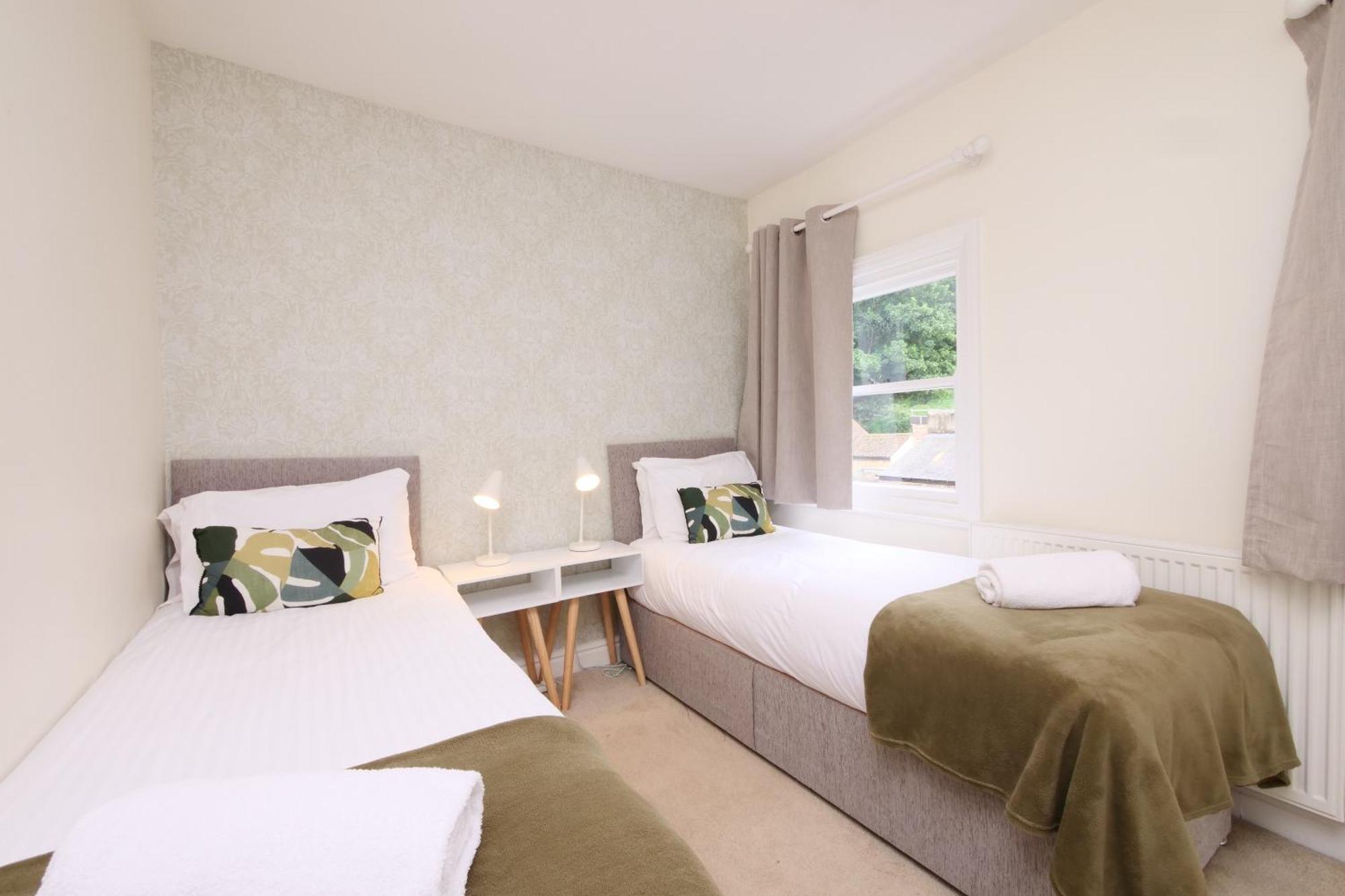 Fifth Quarter Apartment With Free Parking York Dış mekan fotoğraf